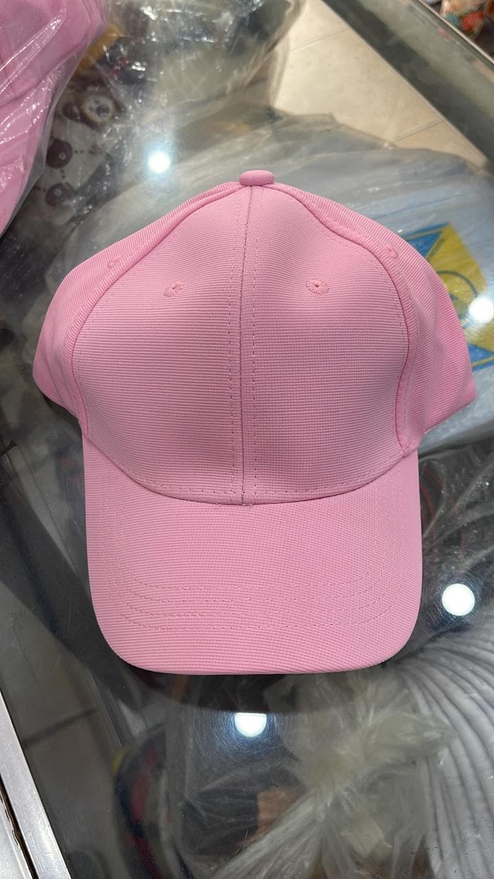Plain caps in assorted colours for wholesale