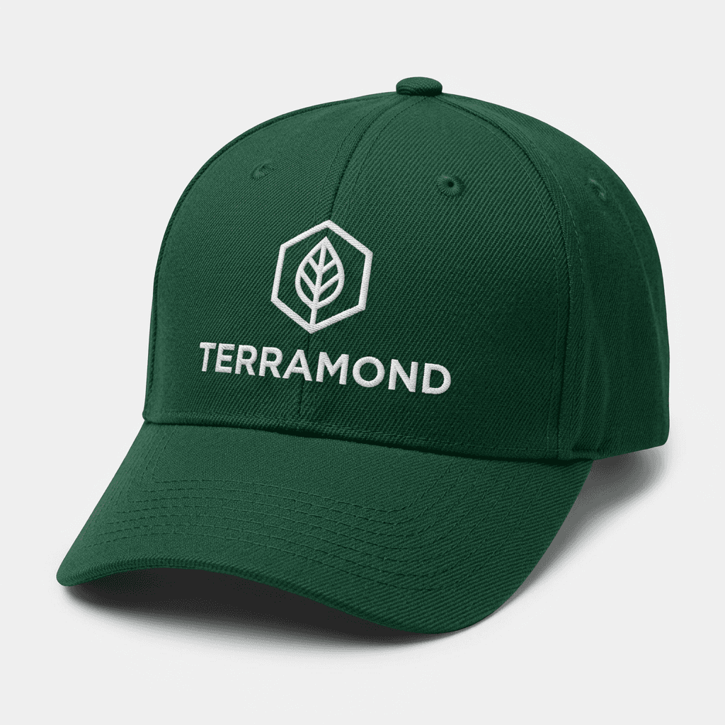 Embroidered cap in forest green with a printed crown logo